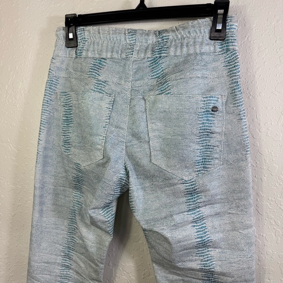 Bevy Flog Shely Aqua Blue 24 snake print high rise Drawstring‎ Women's Pants NWT - Picture 11 of 11